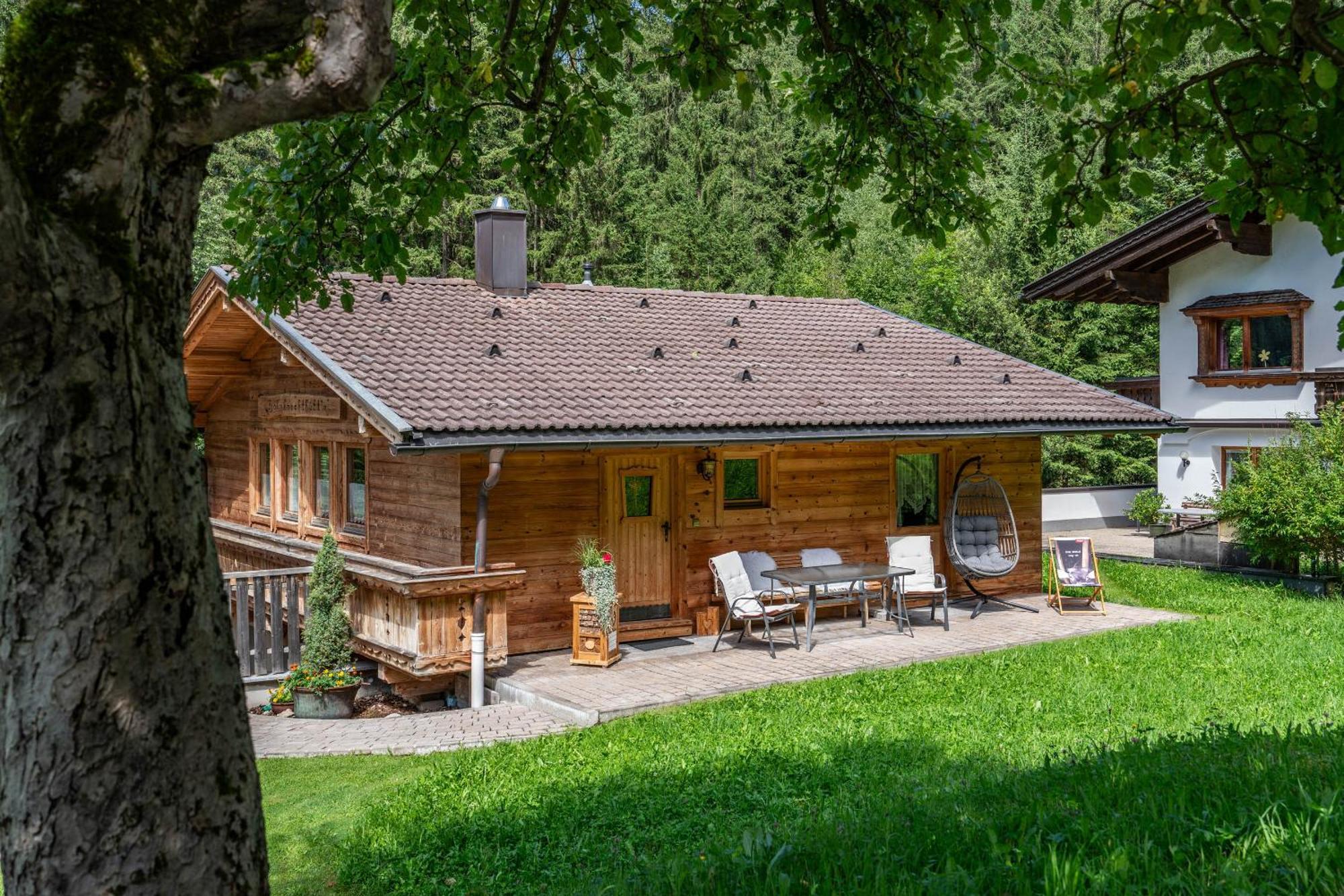 マイヤーホーフェン Holzknechthuetteヴィラ エクステリア 写真