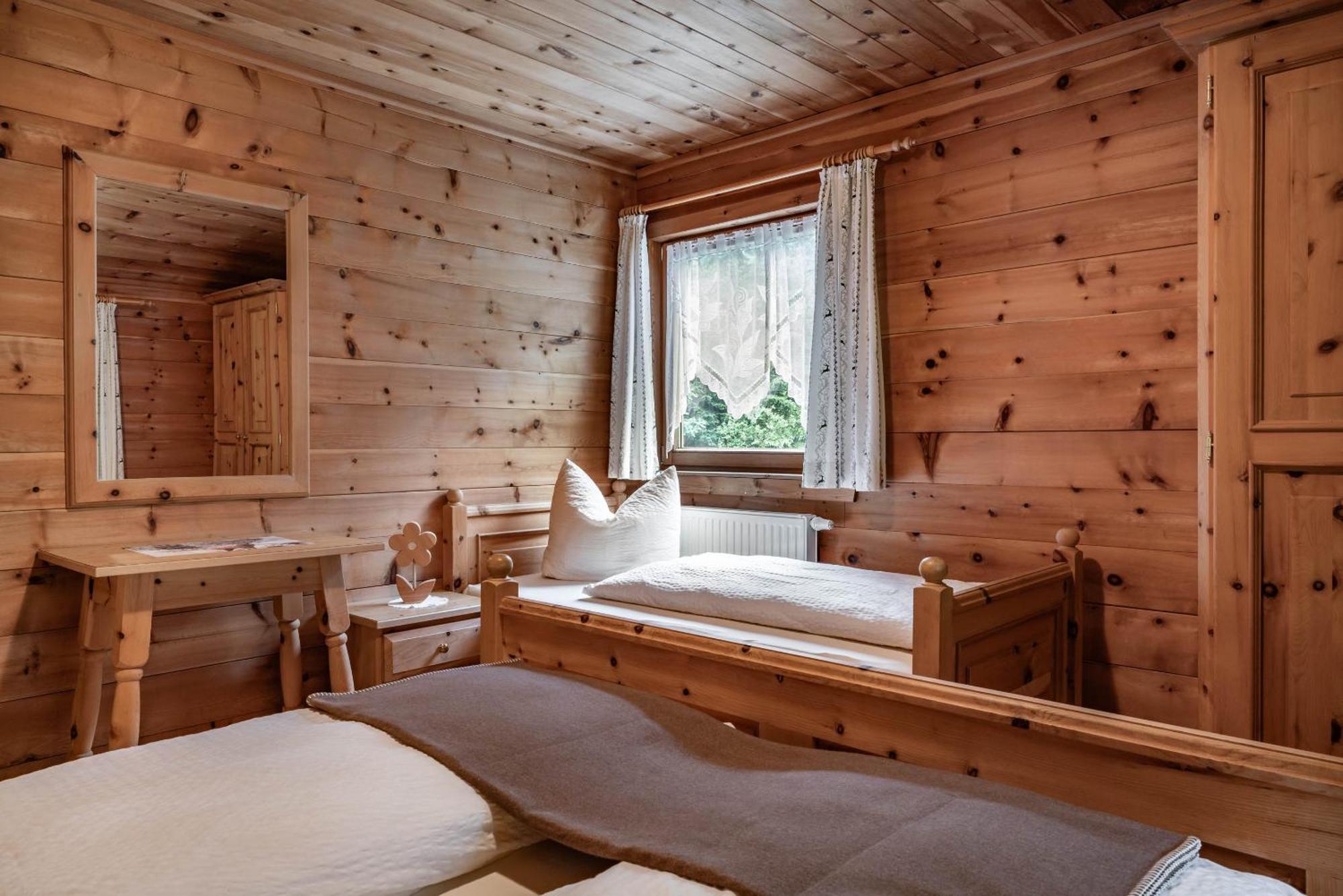 マイヤーホーフェン Holzknechthuetteヴィラ エクステリア 写真