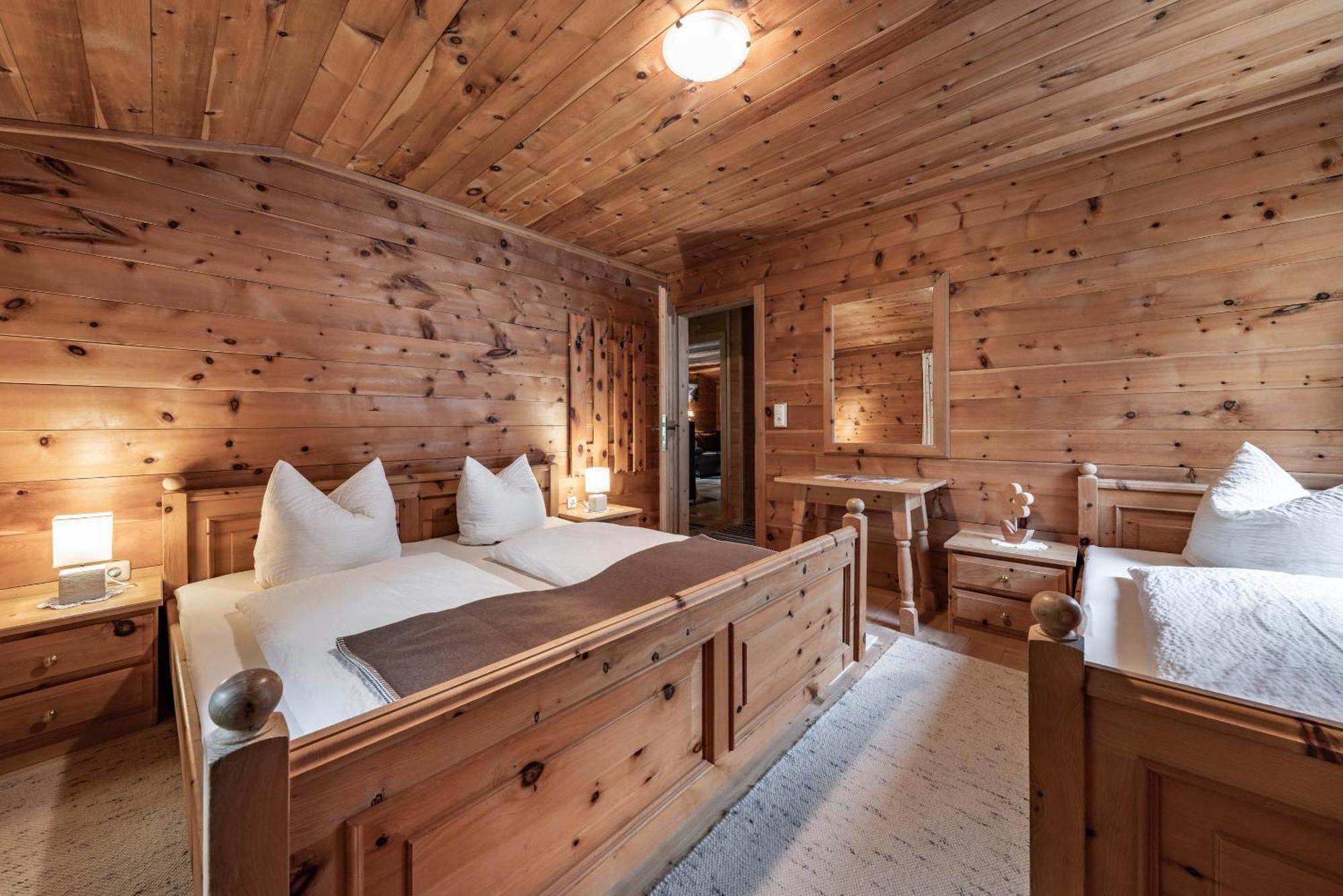 マイヤーホーフェン Holzknechthuetteヴィラ エクステリア 写真